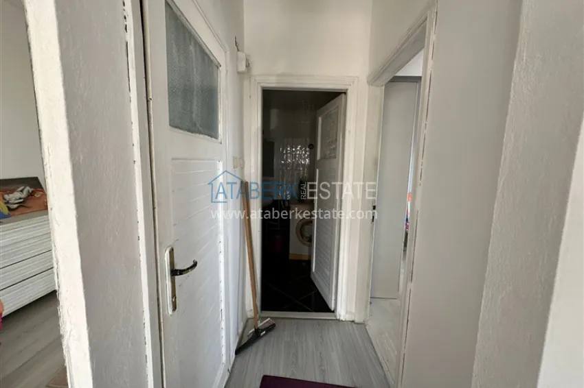 Purchase 2+1 apartment with a residence permit in the center of Alanya — furniture, view of the fortress 24 