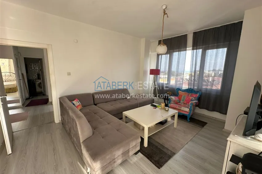 Purchase 2+1 apartment with a residence permit in the center of Alanya — furniture, view of the fortress 2 
