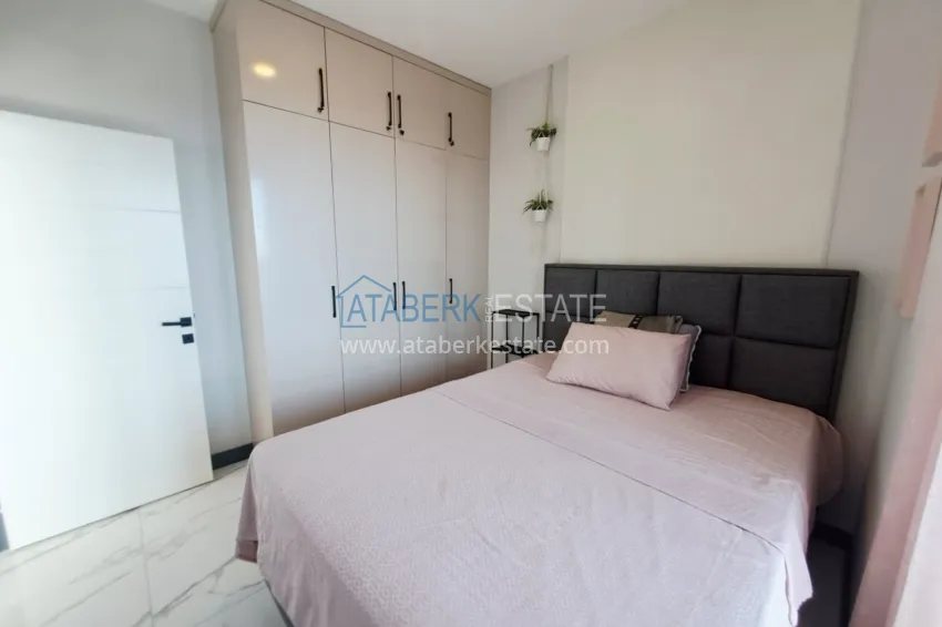 Purchase 2+1 apartment with furniture, glazed balcony and sea view in the center of Mahmutlar, Alanya 10 