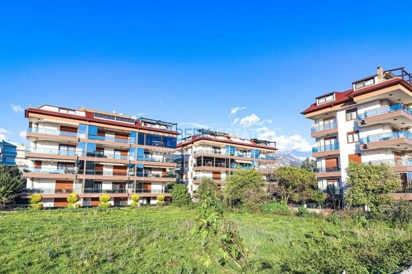 Duplex apartment with access to the garden from the owner in Alanya, Kestel district  3 