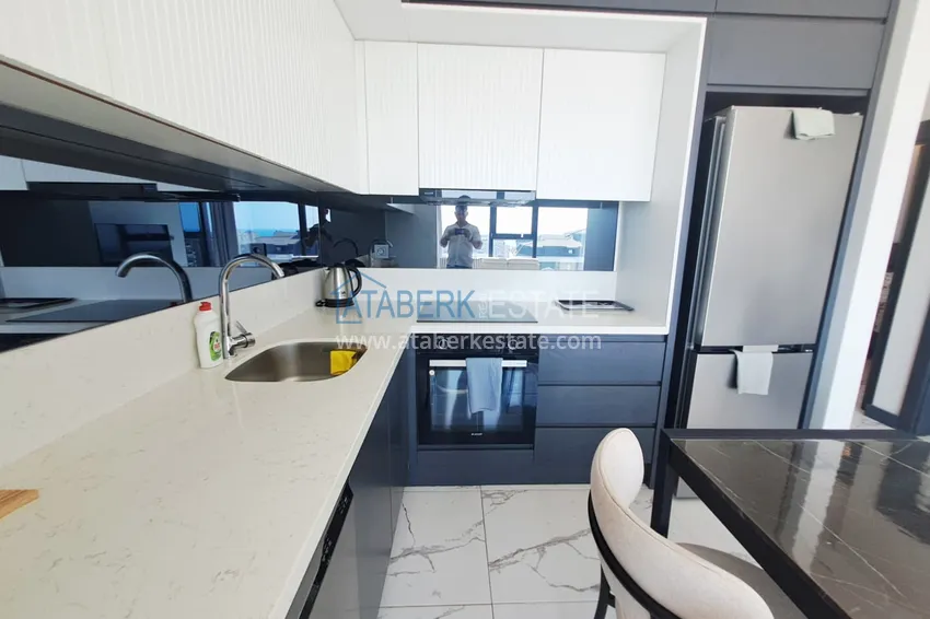 Purchase Two-bedroom furnished apartment for long-term rent in the center of Mahmutlar, Saturday market area No. 112 8 