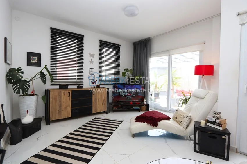 Purchase  Two-story 5+1 villa with private pool in Kargicak — suitable for obtaining citizenship 3 