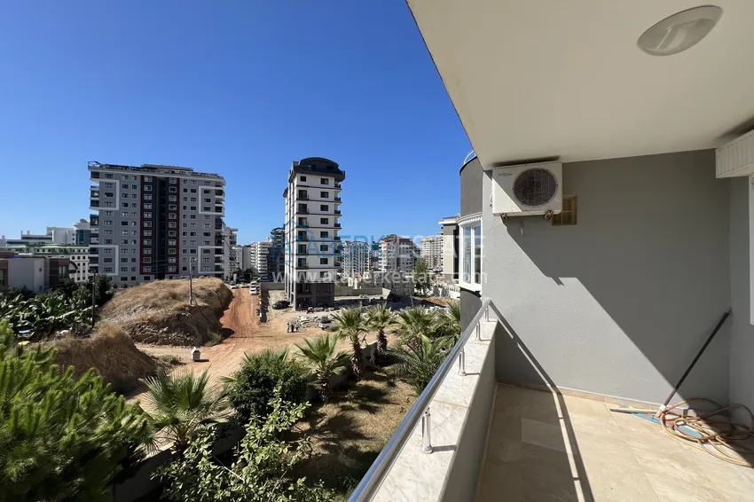 Purchase  2+1 apartment with furniture and mountain views in Mahmutlar at an attractive price 12 