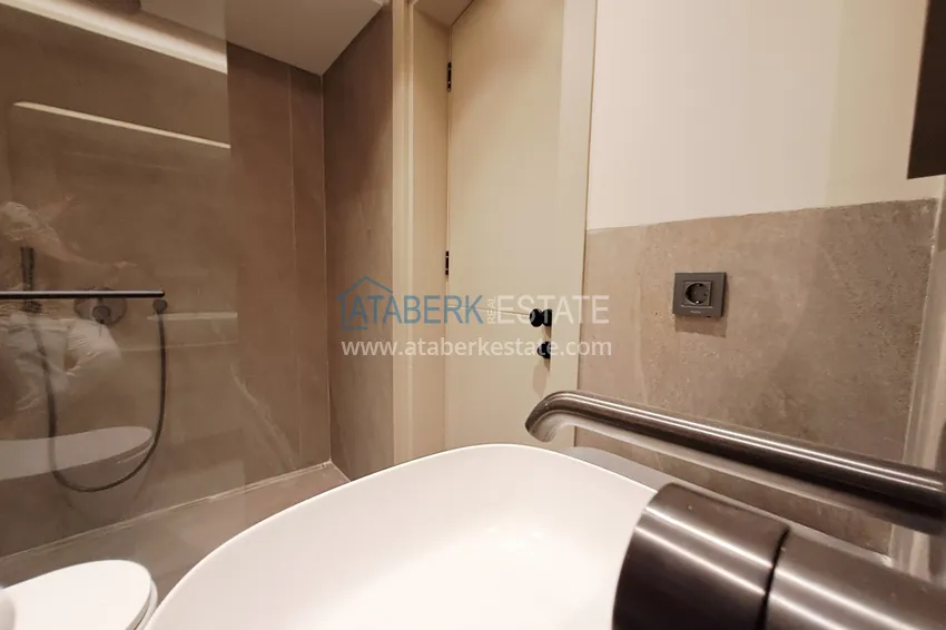 Purchase  Apartment from the owner with direct sea views in a complex with a unique location - the center of Alanya 13 