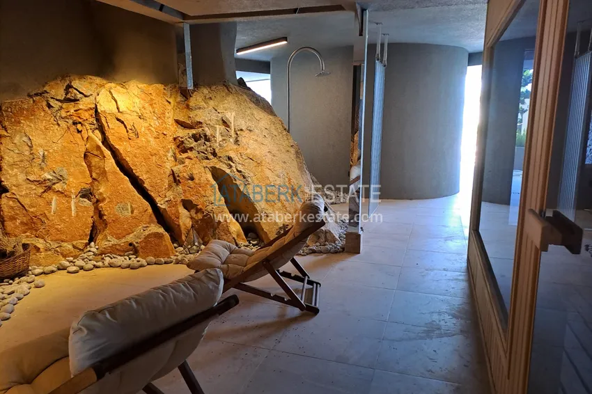 Loft 3+1 apartment with panoramic views from the owner in the historic heart of Alanya 34 