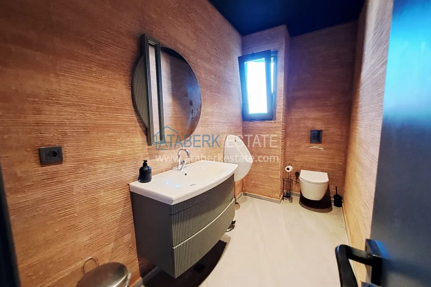 Apartment from the owner with direct sea views in a complex with a unique location - the center of Alanya 36 