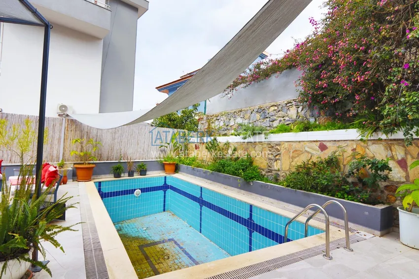 Two-story 5+1 villa with private pool in Kargicak — suitable for obtaining citizenship 3 