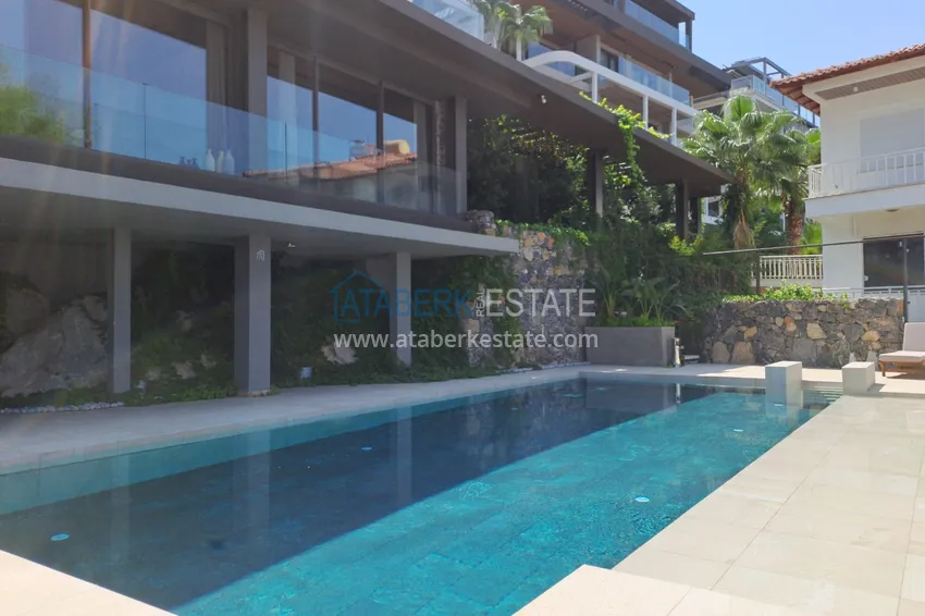 Apartment from the owner with direct sea views in a complex with a unique location - the center of Alanya 7 