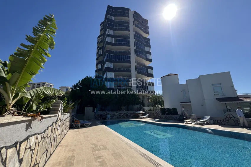 2+1 apartment with furniture and mountain views in Mahmutlar at an attractive price 3 