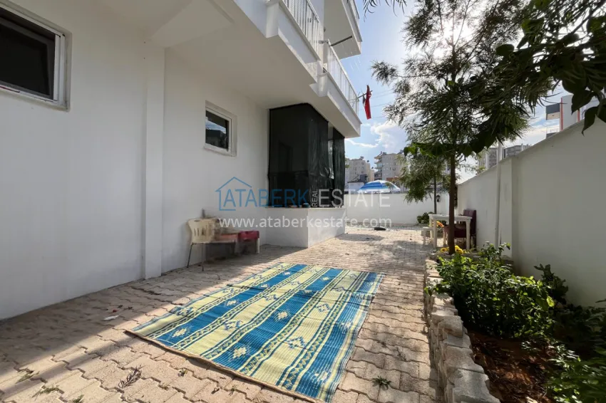 2+1 apartment in Antalya, Kepez district — furniture, separate kitchen and private courtyard 4 