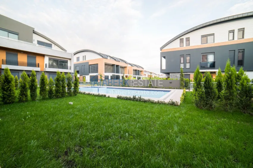 Modern new 7+1 villa in Konyaalti, Molla Yusuf — premium real estate for sale 1 