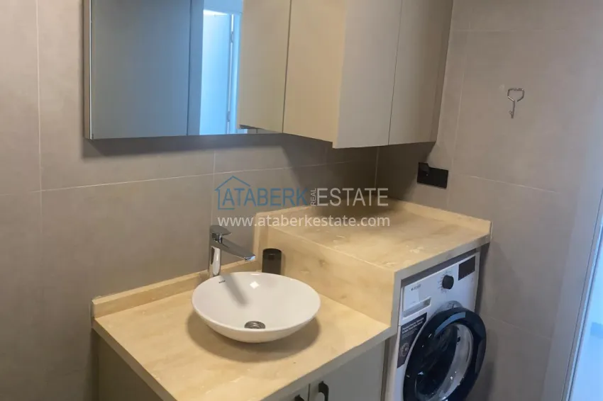 Purchase Long-term rent of a 2+1 apartment in the center of Alanya, Keykubat beach area No. 18 12 