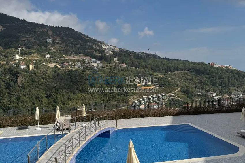 Purchase Three bedroom apartment in Alanya, Tepe district - furnished and with panoramic views 24 