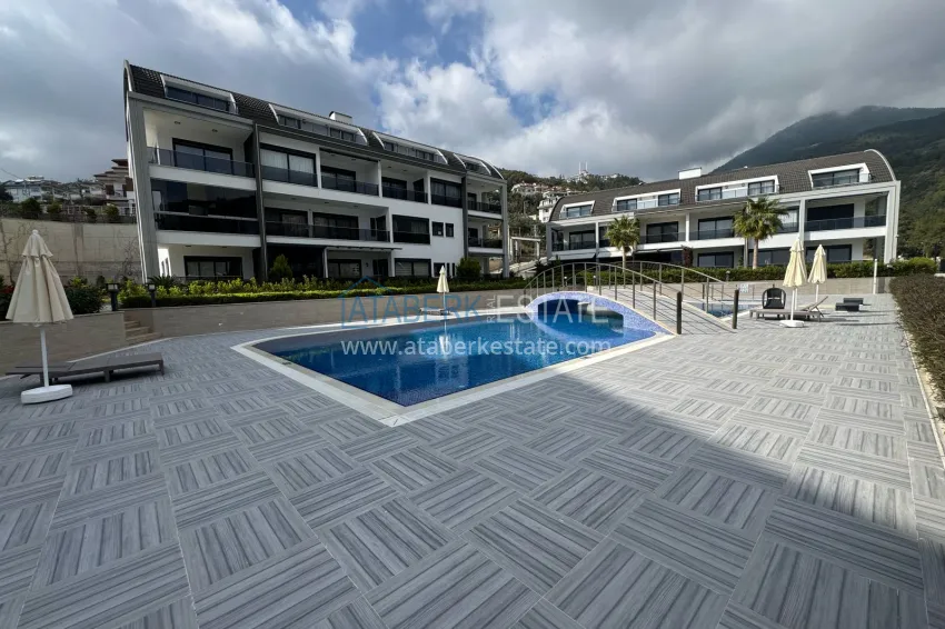 Three bedroom apartment in Alanya, Tepe district - furnished and with panoramic views 4 