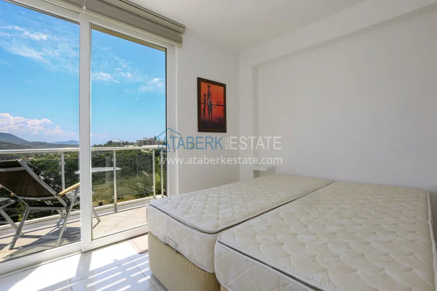 Purchase 3+1 penthouse duplex with panoramic views in Konakli, Alanya 16