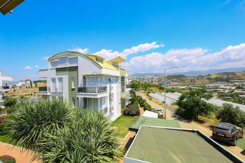 Purchase 3+1 penthouse duplex with panoramic views in Konakli, Alanya 20