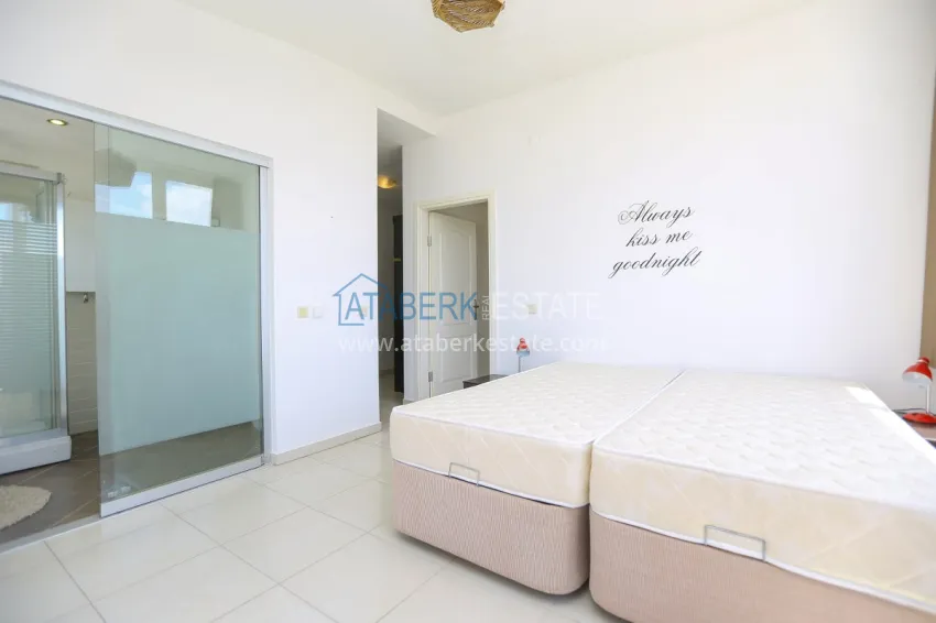 Purchase 3+1 penthouse duplex with panoramic views in Konakli, Alanya 23