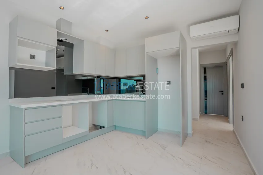 Purchase  A futuristic premium residential complex on the beachfront in Alanya, Kargicak district 28 