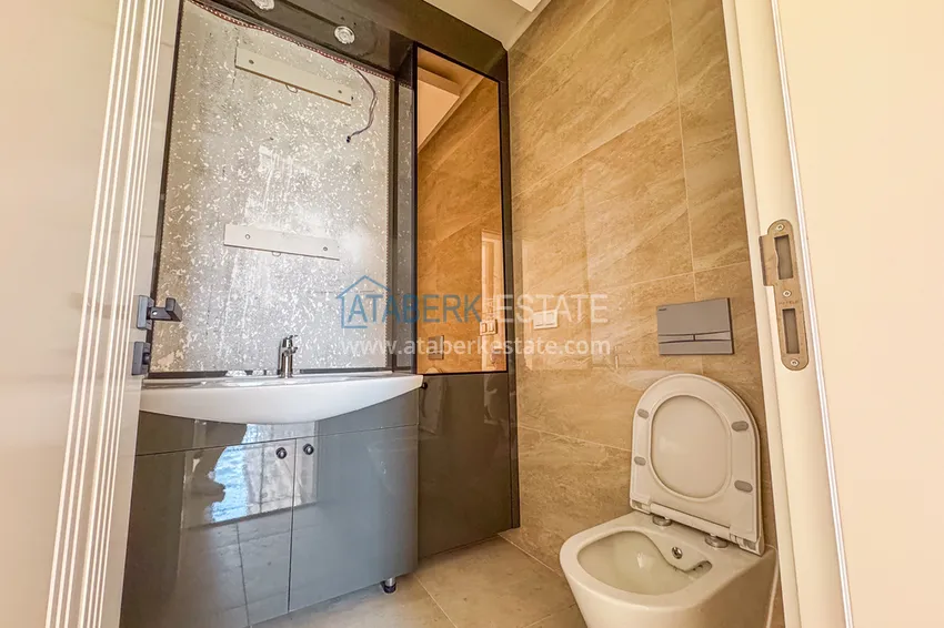 Purchase Linear apartment 3+1 201 m² in Alanya, Mahmutlar district center 11