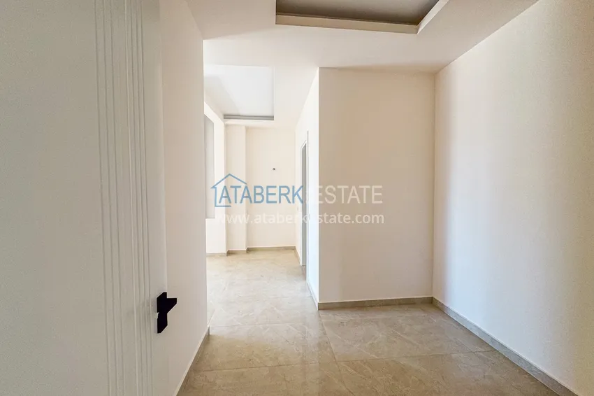 Purchase Linear apartment 3+1 201 m² in Alanya, Mahmutlar district center 12