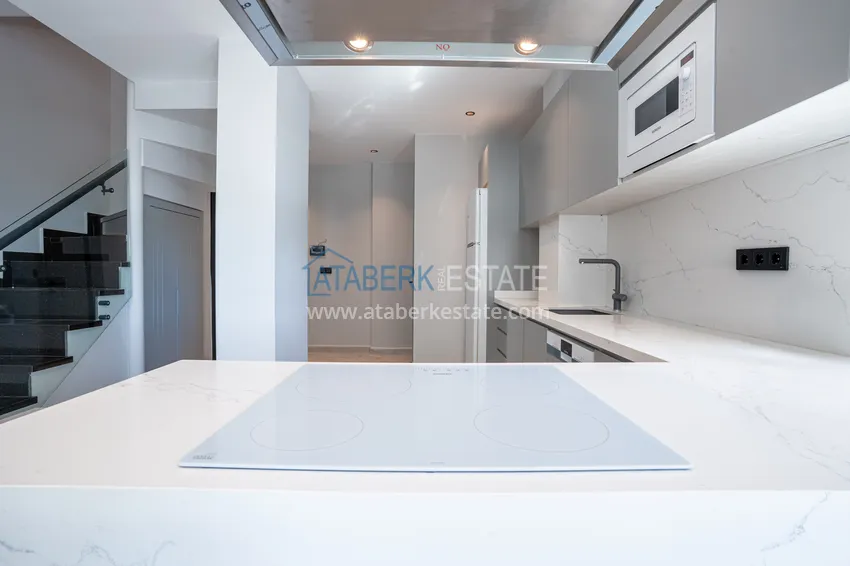 Purchase  A futuristic premium residential complex on the beachfront in Alanya, Kargicak district 13 