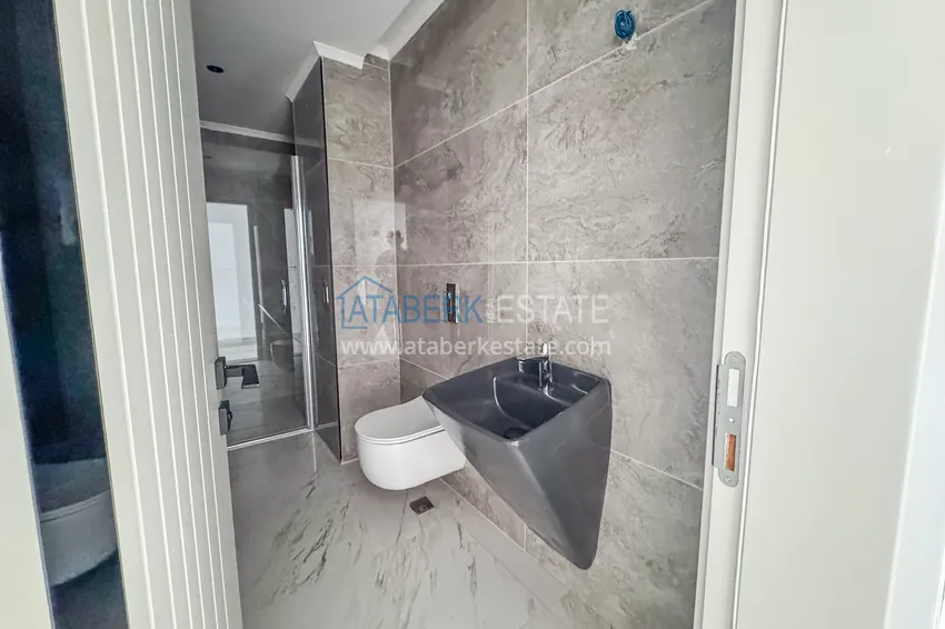 Purchase Linear 4+1 apartment on the beachfront in Alanya, Kargicak district — for citizenship 15