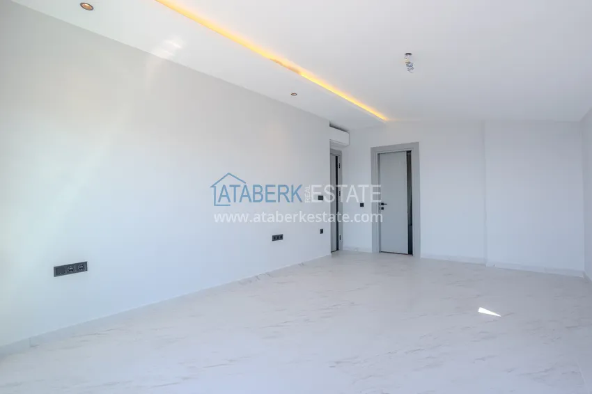 Purchase  A futuristic premium residential complex on the beachfront in Alanya, Kargicak district 61 