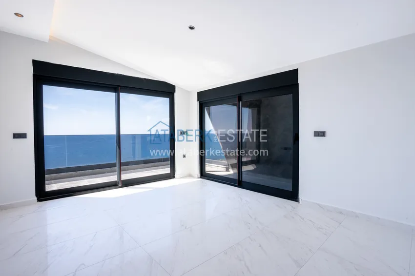 Purchase  A futuristic premium residential complex on the beachfront in Alanya, Kargicak district 64 