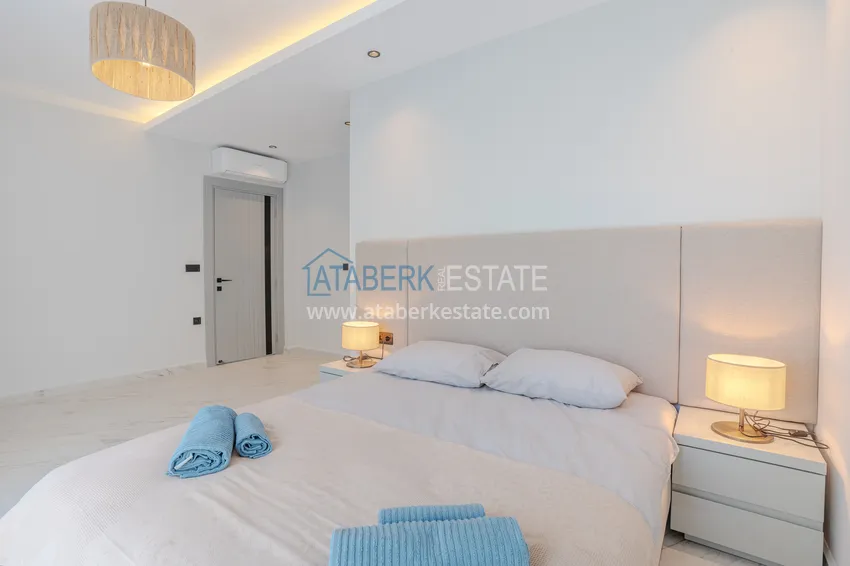 Purchase  A futuristic premium residential complex on the beachfront in Alanya, Kargicak district 18 