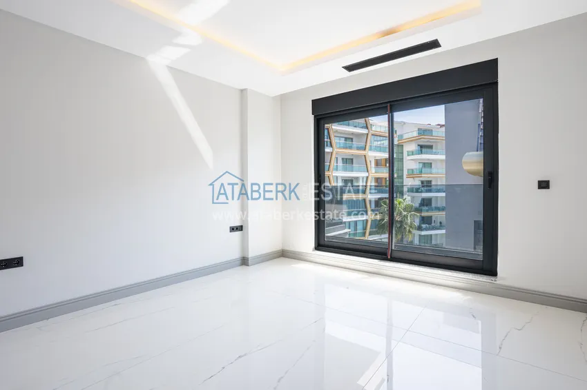 Purchase  A futuristic premium residential complex on the beachfront in Alanya, Kargicak district 65 