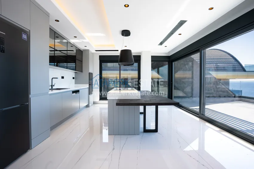 Purchase  A futuristic premium residential complex on the beachfront in Alanya, Kargicak district 49 