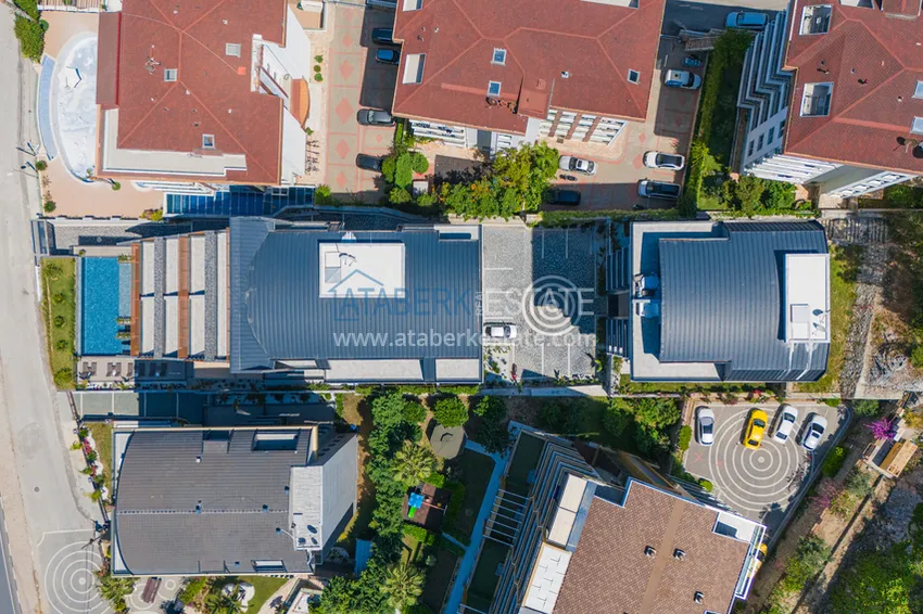 Linear 4+1 apartment on the beachfront in Alanya, Kargicak district — for citizenship 6