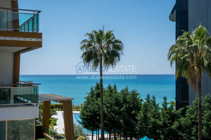 Purchase  A futuristic premium residential complex on the beachfront in Alanya, Kargicak district 7 