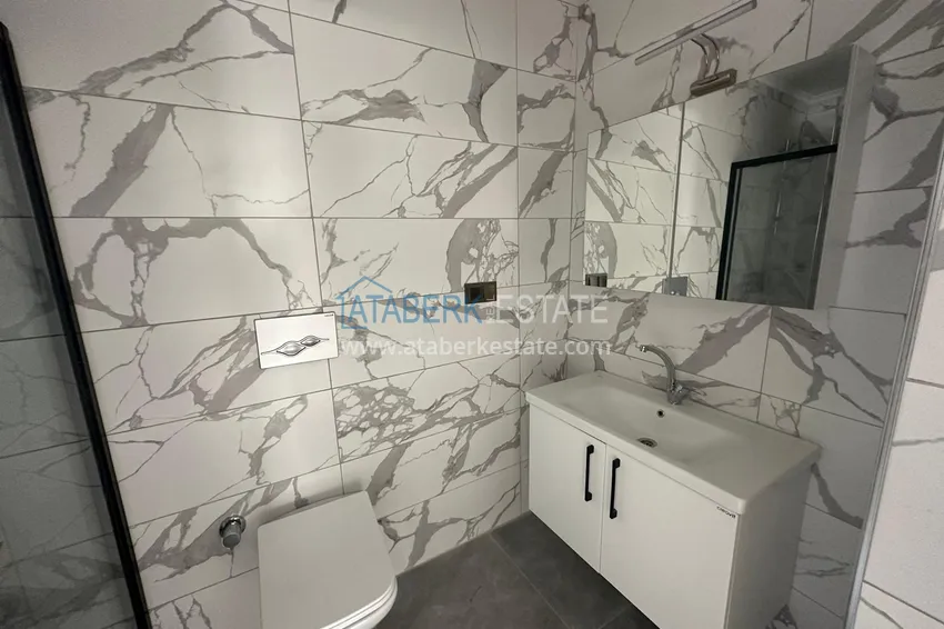 Purchase 2+1 apartment in the center of Alanya - with a separate kitchen and mountain views, suitable for a residence permit 10 