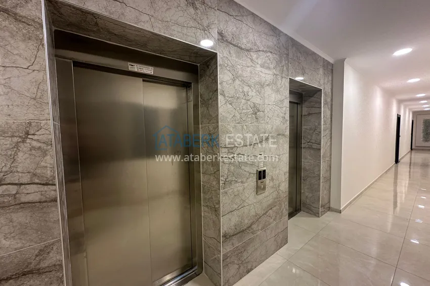 2+1 apartment in the center of Alanya - with a separate kitchen and mountain views, suitable for a residence permit 3 