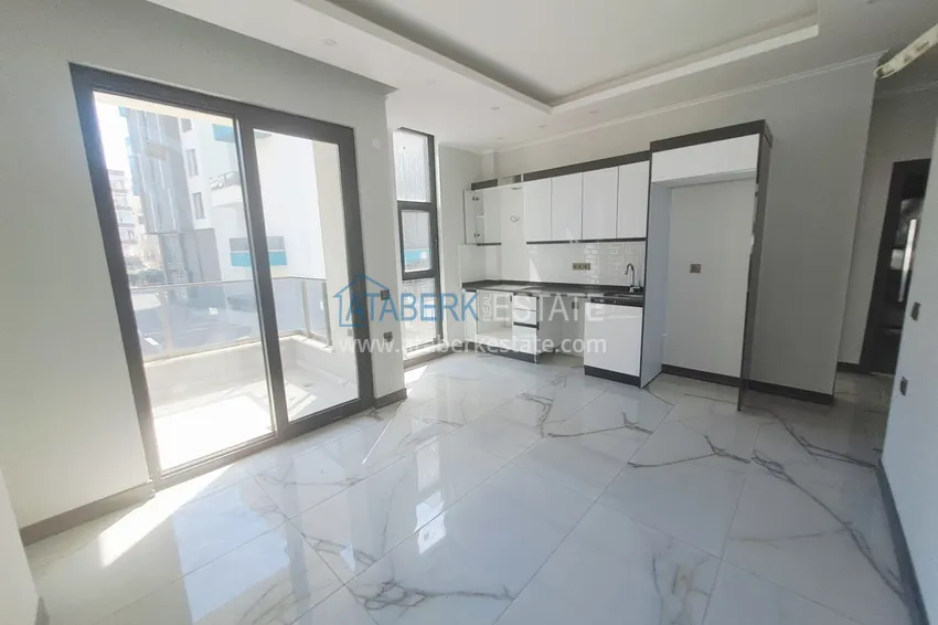 Purchase Garden duplex of two apartments — 1+1 and 2+1 in the center of Alanya, Cleopatra beach area 13