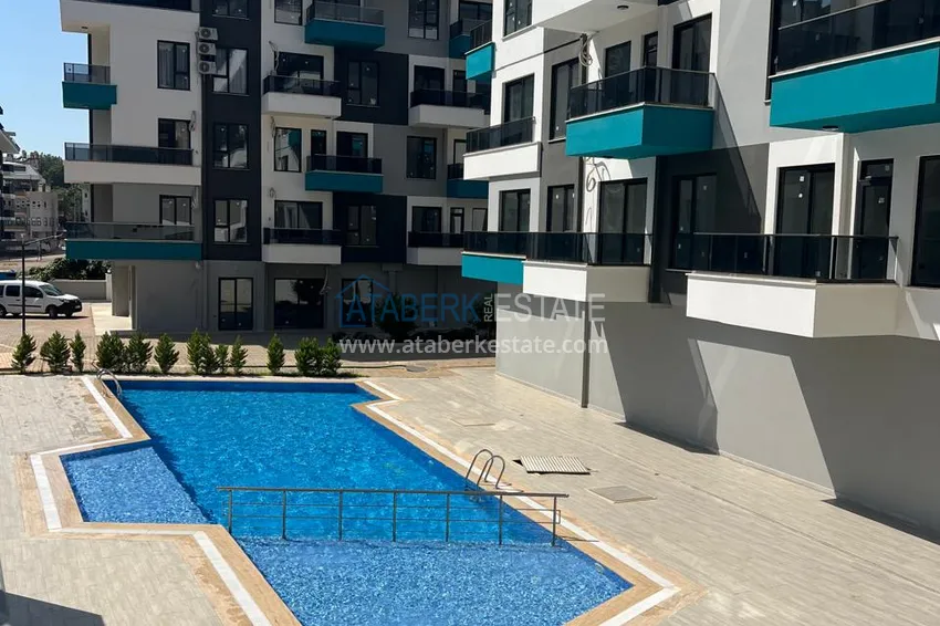 Garden duplex of two apartments — 1+1 and 2+1 in the center of Alanya, Cleopatra beach area 1