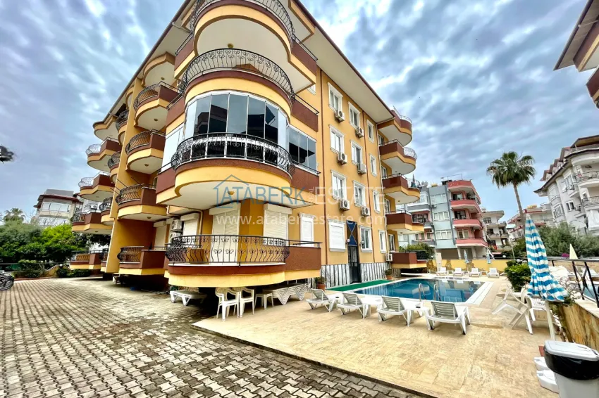 Apartment 2+1 after major renovation with new furniture — Alanya, Oba district 3 