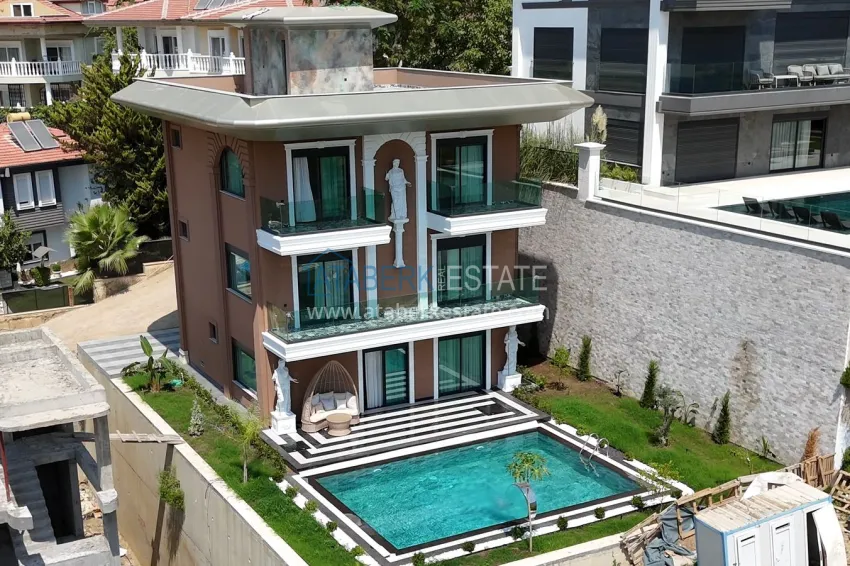 Luxury villa with pool and panoramic views — Alanya, Bektash. Suitable for citizenship 1 