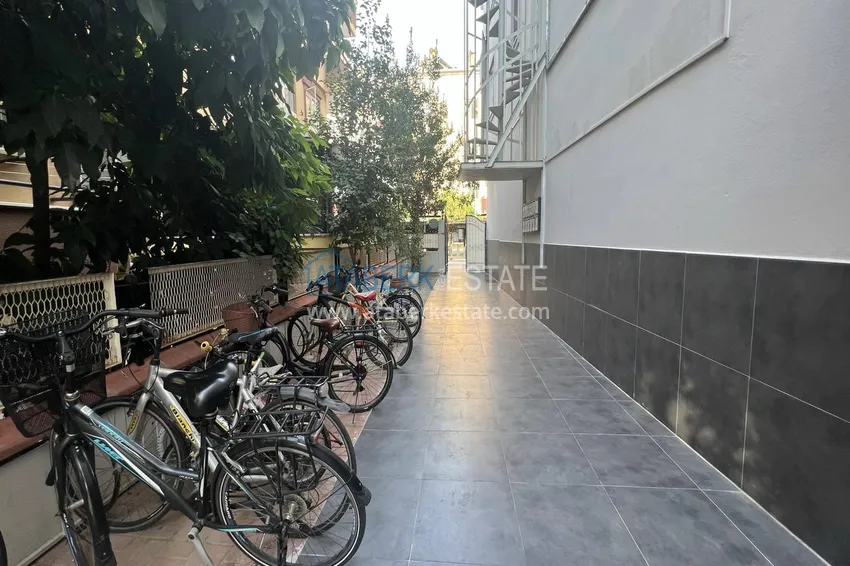 2+1 apartment in Alanya, Oba district - only 150 meters from the sea. Suitable for obtaining a residence permit. 4 