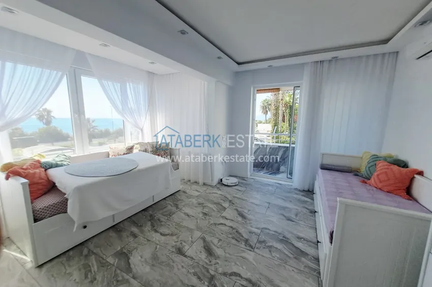 Purchase  2+1 apartment on the first line in Alanya, Mahmutlar district - suitable for citizenship 7 