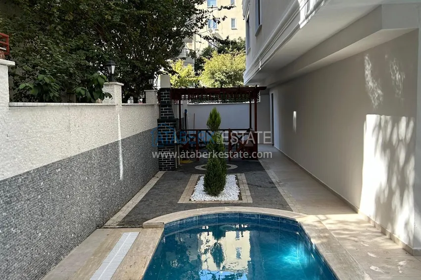 1+1 apartment with a fine finish in a modern complex — Alanya, Mahmutlar district 12 