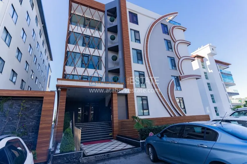 1+1 apartment with private garden in an elite complex on the beachfront — Alanya, Kestel district 18 