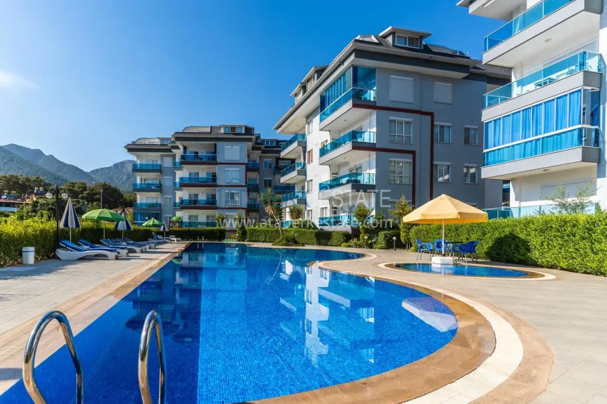 Secondary apartment 3+1 in Oba, Alanya — separate kitchen, furniture, option for a residence permit 1 