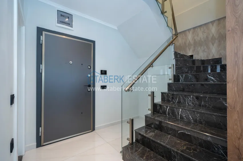Purchase  2+1 duplex apartment in Alanya, Oba district - furnished and with a comfortable layout 1 