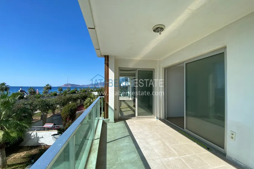 Purchase  3+1 apartment in Alanya is the first coastal one, for a residence permit and citizenship, Kestel district  16 