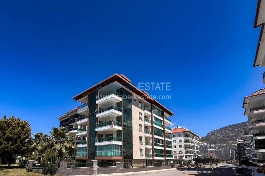 3+1 apartment in Alanya is the first coastal one, for a residence permit and citizenship, Kestel district  5 