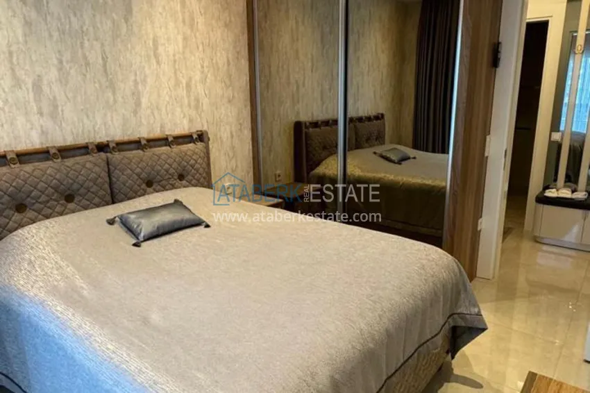 Purchase Apartment from the owner in Mahmutlar: one bedroom 81 m2 with heating and furniture 12 