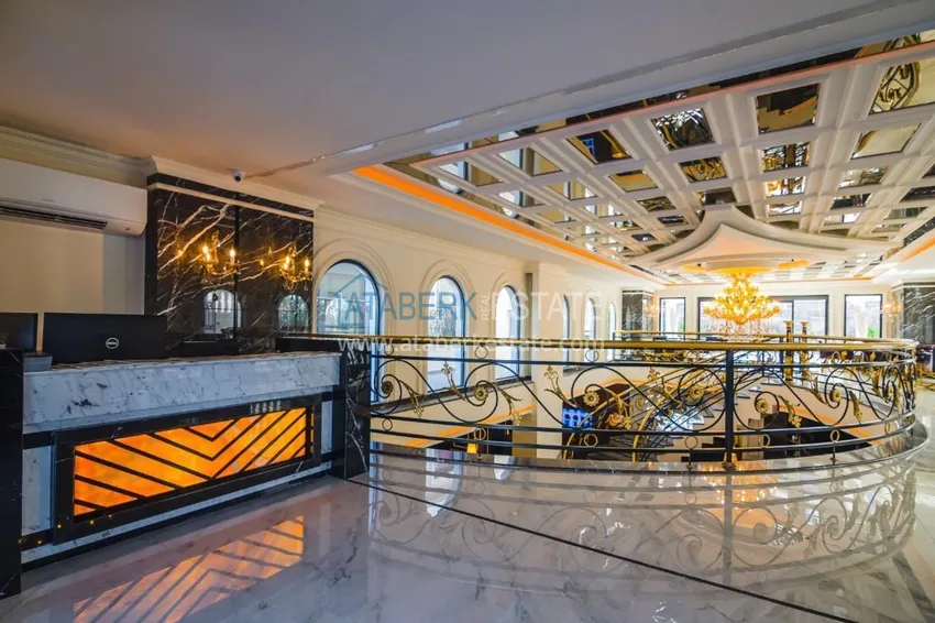 Luxury real estate on the first line in Alanya: stylish apartment, VIP-level complex, Oba district 16 