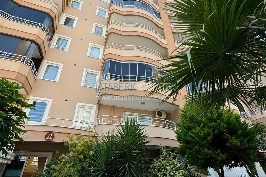 2+1 apartment in Alanya, Mahmutlar district — with furniture, glazed balconies near Yekta Mall 16 